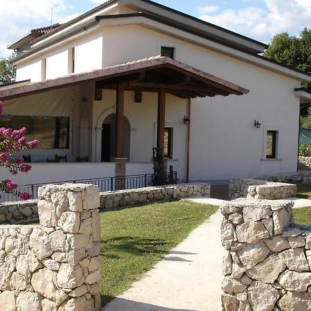 Agriturismo Casale Sera Fontana Liri Kültér fotó