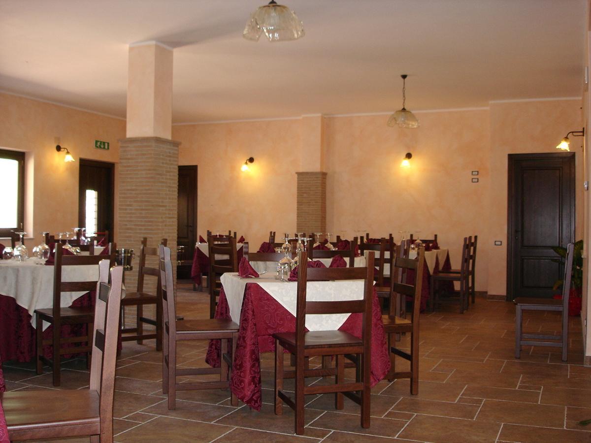 Agriturismo Casale Sera Fontana Liri Kültér fotó