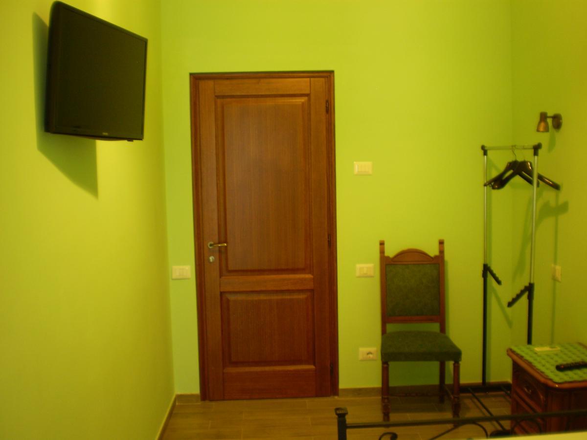 Agriturismo Casale Sera Fontana Liri Kültér fotó